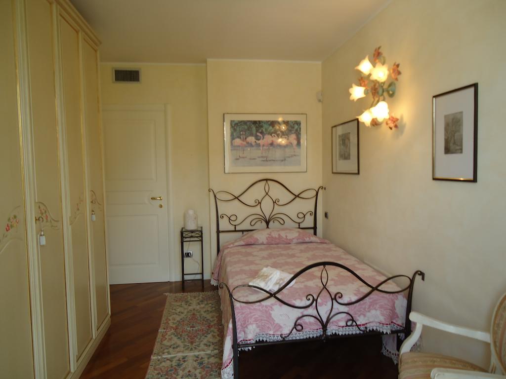 B&B La Casa Di Susy-Βερόνα Δωμάτιο φωτογραφία