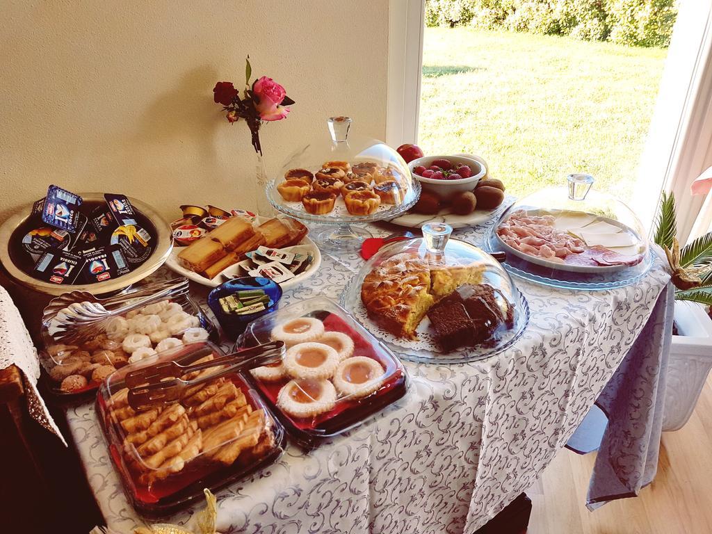 B&B La Casa Di Susy-Βερόνα Εξωτερικό φωτογραφία